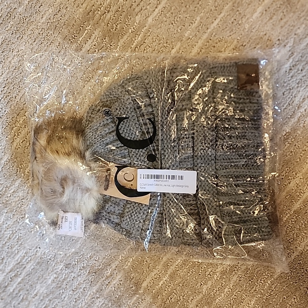 NWT C.C Brand knitted Hat - Women's One Size
